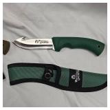 2-Whitetail Hunting Knives, as new