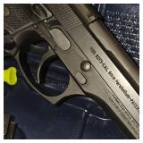 Beretta Early 92FA Military w/Lanyard