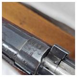 Enfield SMLE III(3), Wood is sporterized Metal Correct.303