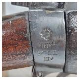 Enfield SMLE III(3), Wood is sporterized Metal Correct.303