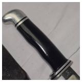 Buck 118 USA w/Black Leather Sheath