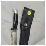 Buck 103 w Black Leather Sheath