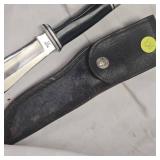 Buck 103 w Black Leather Sheath