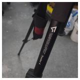 Proffessional Vangaard 18-84' Tripod, Dealer Sampler