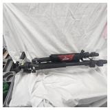 Proffessional Vangaard 18-84' Tripod, Dealer Sampler