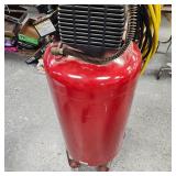 Craftsman 1.5 HP 26 Gallon Vertical Air Compresser with Hose