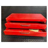 Metal 3-Drawer Tool Chest With Locking Drawer