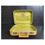 Galleria Luggage Vintage Carry-On Case with Chrome Hardware