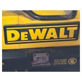 DeWALT Benchtop Planer with Cutter Head Safety - Yellow/Black