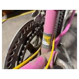 Huffy Comfort Touring Bicycle - Ladies Frame, 26 in Wheels