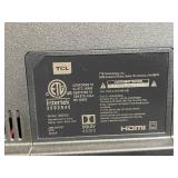 TCL 32S305 32-Inch Roku TV - HDMI, USB, Optical Audio Out, Remote Included
