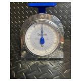 Taylor Dial Scale & CeramiCorner Banana Cream Pie Plate Rare with signature (Lot of 2)