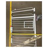 Baby Gate / Child gate/ pet gate  with Mounting Hardware