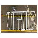 Baby Gate / Child gate/ pet gate  with Mounting Hardware