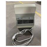 3M Office Air Cleaner Model OAC100 - Filtrete Micro Particle Air Filter Included