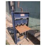 Hydrasplit Rock splitter.