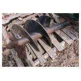 Standard earth Auger bit with 6 teeth approximately 9 to 12' dia.