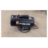 Mr Heater portable forced air propane heater