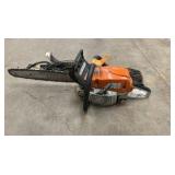 Stihl Chainsaw w/with replacement chains