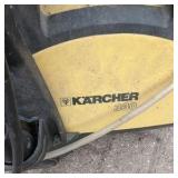 Karcher 330 electric pressure washer. (4) Sprayers