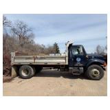 1995 International 4900 DT 466 dump truck