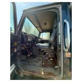 1995 International dump truck with Salt Spreader