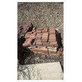 (32) Pallets of flagstone, clay bricks, pavers, retaining wall bricks