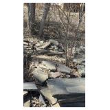 (17) pallets of natural flagstone and cut stone slabs