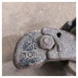 (2) Ratchet load binders; hitch pieces