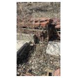 (32) Pallets of flagstone, clay bricks, pavers, retaining wall bricks