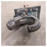 (2) Ratchet load binders; hitch pieces
