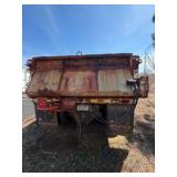 1995 International dump truck with Salt Spreader