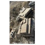 (92) Pallets  flagstone, retaining wall bricks, pavers, steps, wall caps
