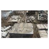 (92) Pallets  flagstone, retaining wall bricks, pavers, steps, wall caps