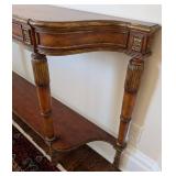 ML - Elegant Console Table - Carved Wood With Gilded Accents