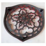 ML - Le Creuset 8 in Cast Iron Trivet
