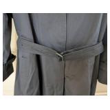 UB - Burberrys London Trench Coat XXL - Belted Style with Epaulets