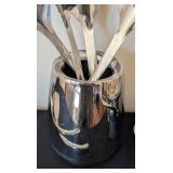 ML - Williams-Sonoma Stainless Steel Thermo-Clad 3 Qt Sauce Pan with Lid & Utensil Set - Italy