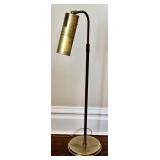UP3 - Vintage Floor Lamp - Adjustable Shade