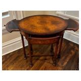 UBR1 - Oval End Table - Vintage with Drawer and Extendable Sides