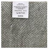 UBR1 - Faribault Mill Queen Blanket - Chevron Green/White