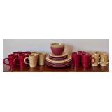 DR - Signature Sorrento Debby Segura 2001 Dinnerware Set - 6 Plates, 4 Salad Plates, 2 Bowls, 14 Mugs