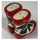 Ceramic Cowboy Boot Salt Pepper Shakers Red Black Western Kitchen Set