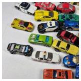 Vintage Hot Wheels Mattel Carry Case Die Cast Car Lot Racing Toy Storage Box