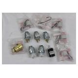 Pass & Seymour Legrand Lampholders, Porcelain Bracket Mount - Cat 8052-CC10 / PS620PA-CC20
