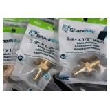 SharkBite PEX Fittings Assortment Pack - 3/4 in x 3/4 in Couplings & 1/2 in x 1/2 in Adapters