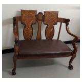 Antique Quarter Sawn Oak Hall Settee w/ Lion Head Arms Brown Seat