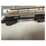 Lionel Trains Sunoco Two Dome Tank Car