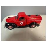 Golden Wheel 1940 Ford Texaco 1/24 Die Cast