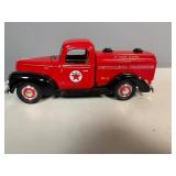 Golden Wheel 1940 Ford Texaco 1/24 Die Cast